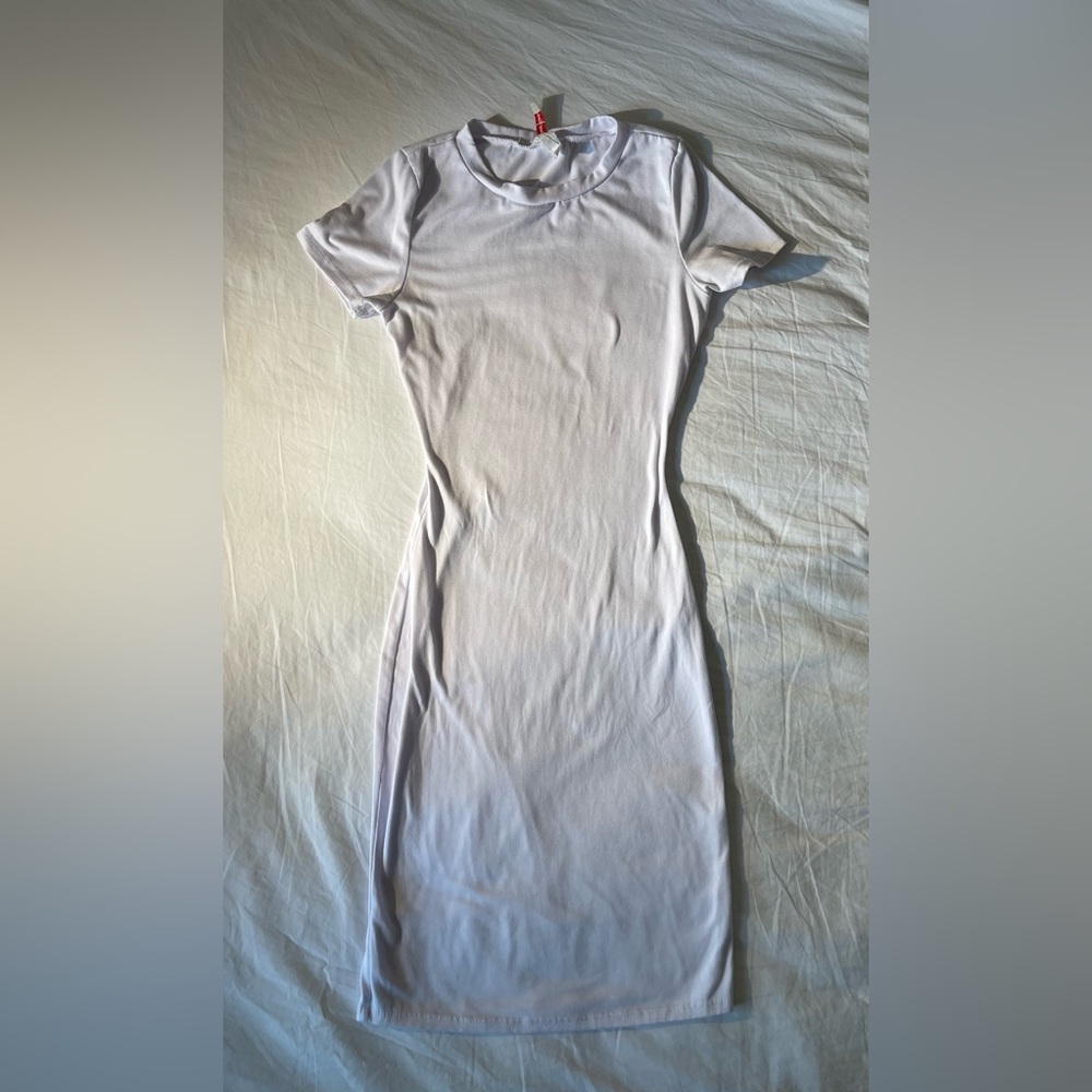 Basic white bodycon dress